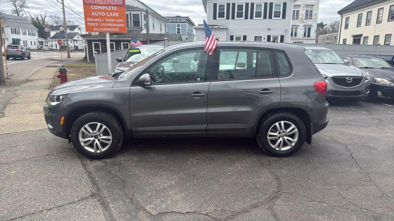 2013 Volkswagen Tiguan S
