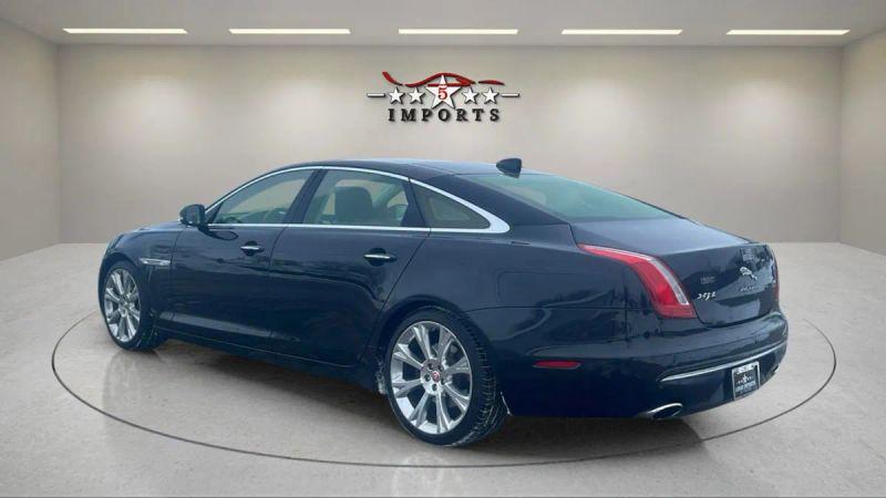 2019 Jaguar XJ XJ50 V6