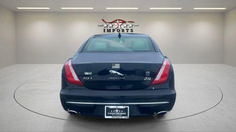 2019 Jaguar XJ XJ50 V6