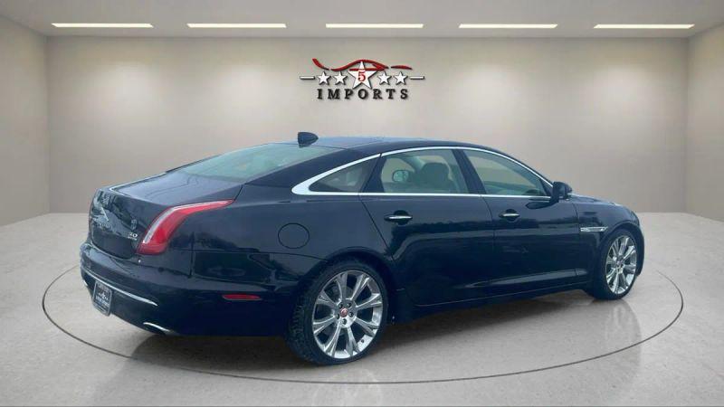 2019 Jaguar XJ XJ50 V6