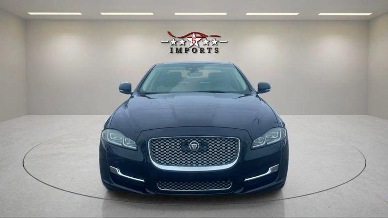 2019 Jaguar XJ XJ50 V6