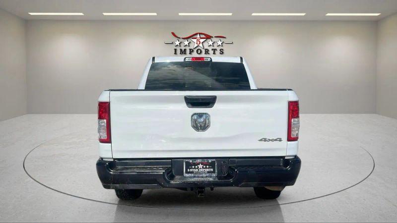 2022 Ram 1500 Tradesman Crew Cab 4x4 5'7" Box