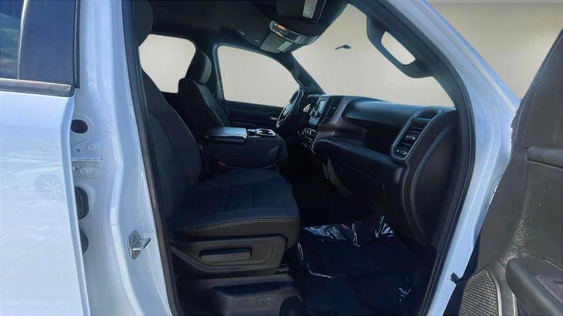 2022 Ram 1500 Tradesman Crew Cab 4x4 5'7" Box