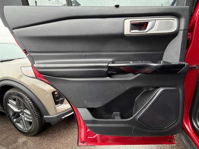 2021 Ford Explorer Platinum