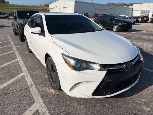 2017 Toyota Camry SE for sale in Bedford, IN