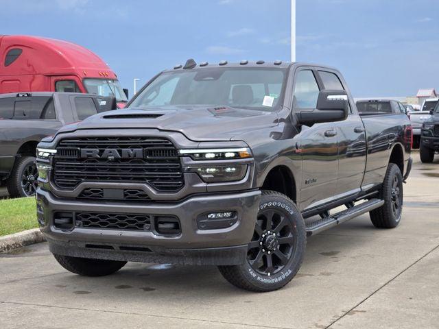 2026 RAM Ram 3500 RAM 3500 LARAMIE CREW CAB 4X4 8 BOX