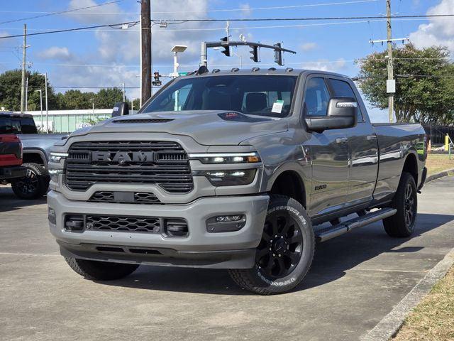 2026 RAM Ram 3500 RAM 3500 LARAMIE CREW CAB 4X4 8 BOX
