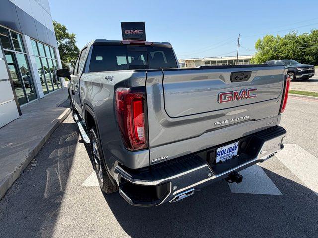 2026 GMC Sierra 1500 Crew Cab, Standard Bed, SLT, 4WD