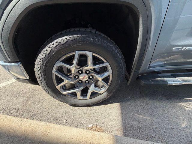 2026 GMC Sierra 1500 Crew Cab, Standard Bed, SLT, 4WD