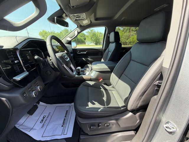 2026 GMC Sierra 1500 Crew Cab, Standard Bed, SLT, 4WD