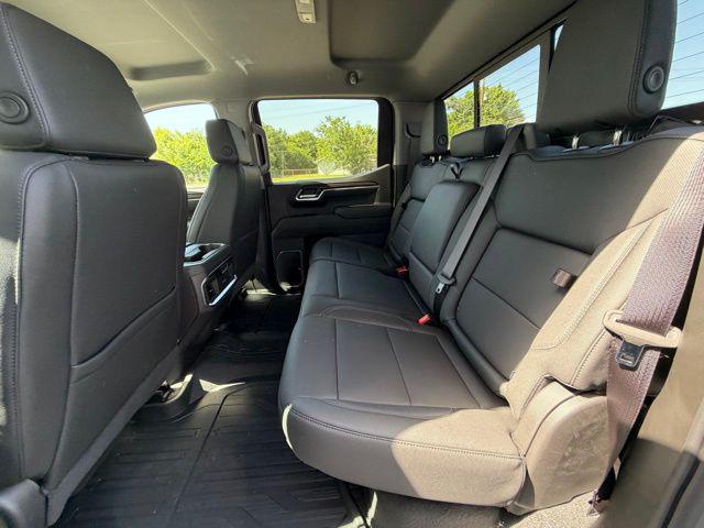 2026 GMC Sierra 1500 Crew Cab, Standard Bed, SLT, 4WD