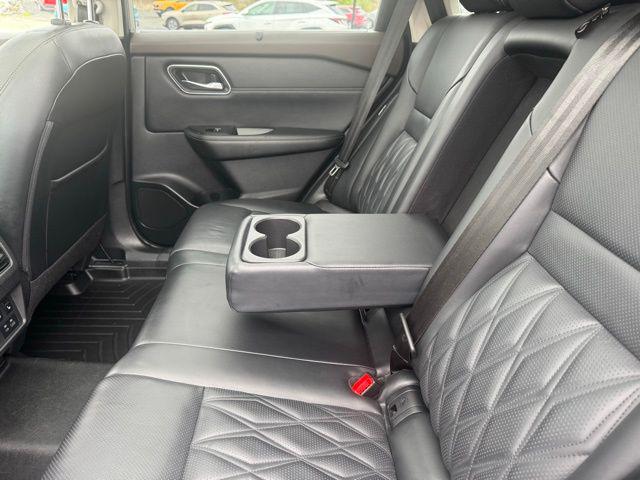 2022 Nissan Rogue Platinum Intelligent AWD