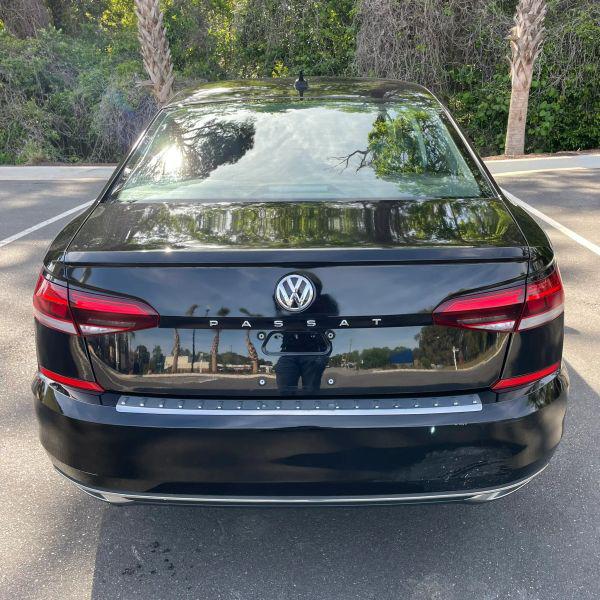 2021 Volkswagen Passat 2.0T SE