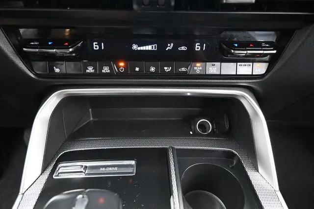 2024 Mazda X-90 3.3 Turbo S