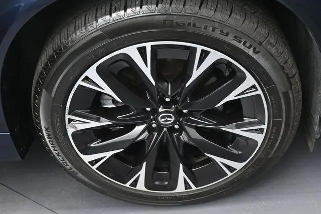 2024 Mazda X-90 3.3 Turbo S