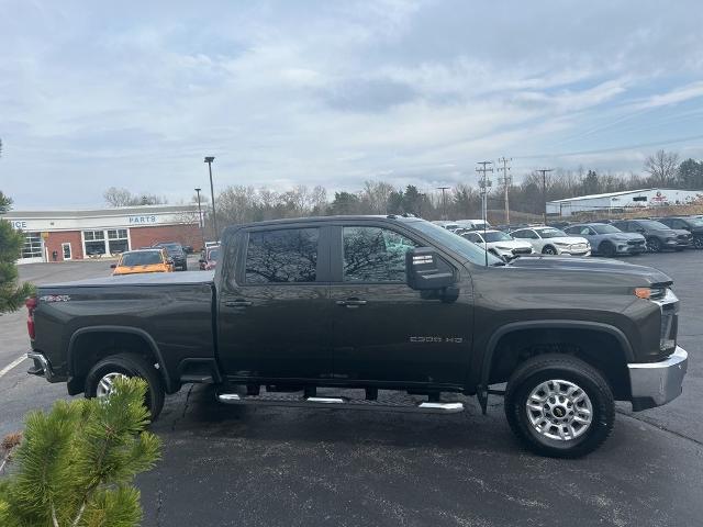 2022 Chevrolet Silverado 2500HD 4WD Crew Cab Standard Bed LT