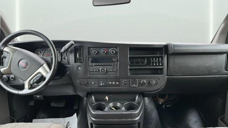 2015 GMC Savana 3500 Work Van