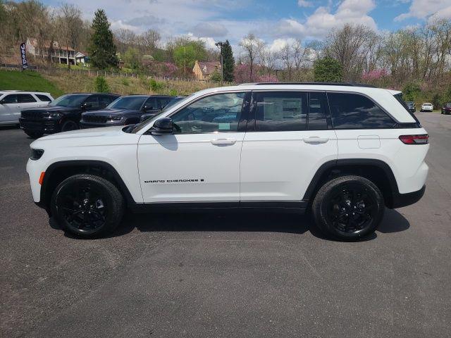 2026 Jeep Grand Cherokee GRAND CHEROKEE LAREDO ALTITUDE 4X4