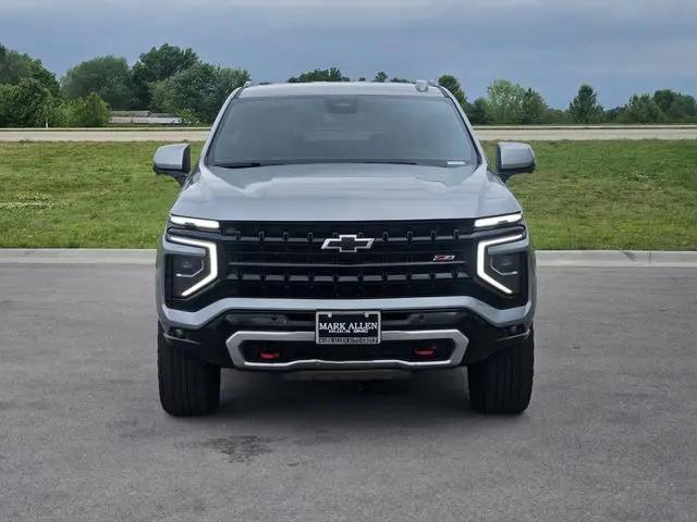 2025 Chevrolet Suburban 4WD Z71