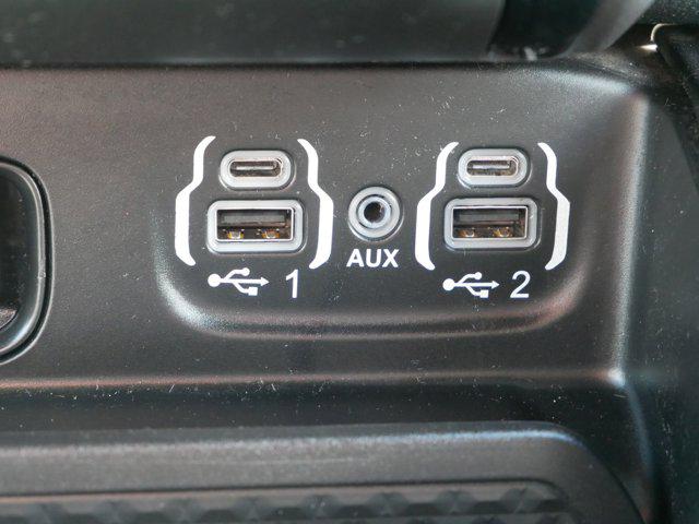 2023 Ram 1500 Big Horn Crew Cab 4x4 5'7" Box
