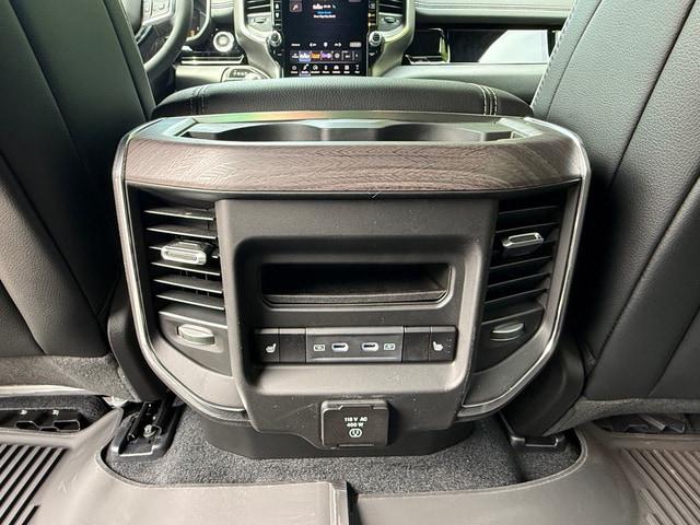 2026 Ram 1500 Laramie Crew Cab 4x4 64 Box