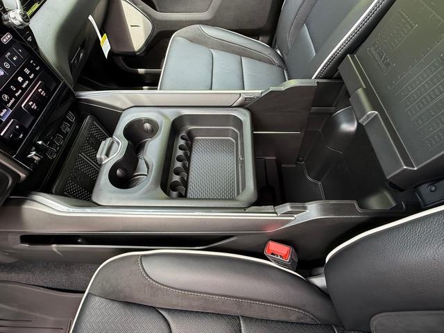 2026 Ram 1500 Laramie Crew Cab 4x4 64 Box