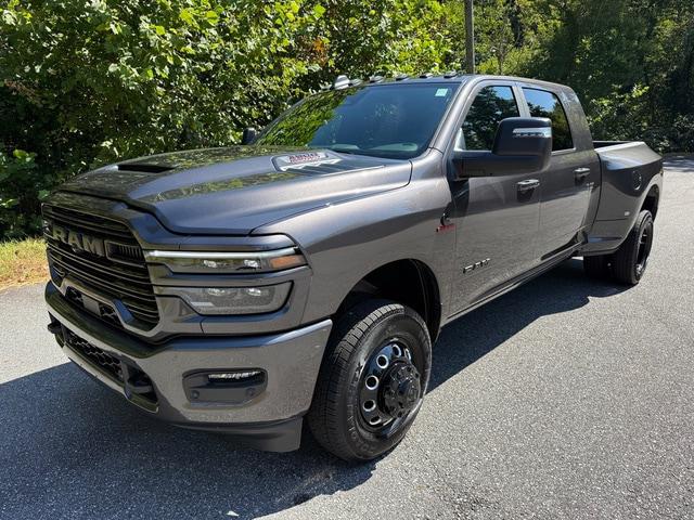 2026 RAM Ram 3500 RAM 3500 LARAMIE MEGA CAB 4X4 64 BOX 2026 RAM Ram 3500 RAM 3500 LARAMIE MEGA CAB 4X4 64 BOX