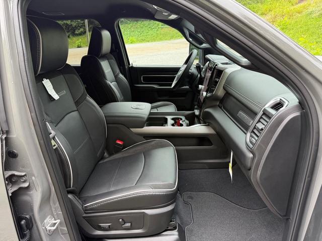 2026 Ram 3500 Laramie Mega Cab 4x4 64 Box