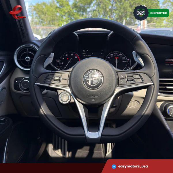 2018 Alfa Romeo Giulia Ti Sport AWD
