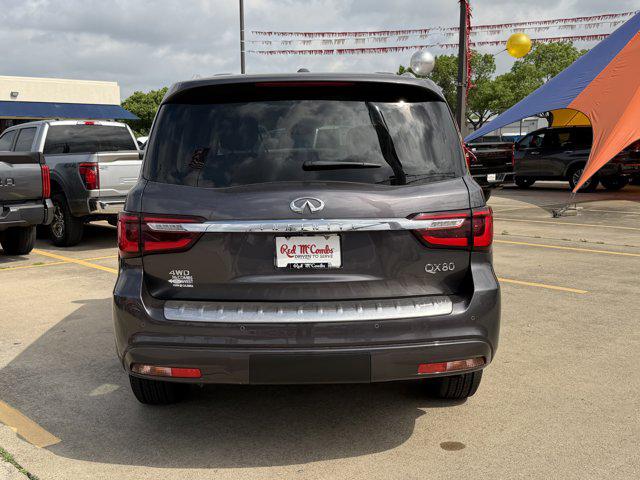 2024 INFINITI QX80 LUXE AWD