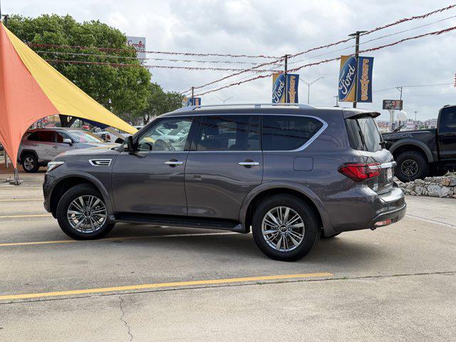 2024 INFINITI QX80 LUXE AWD
