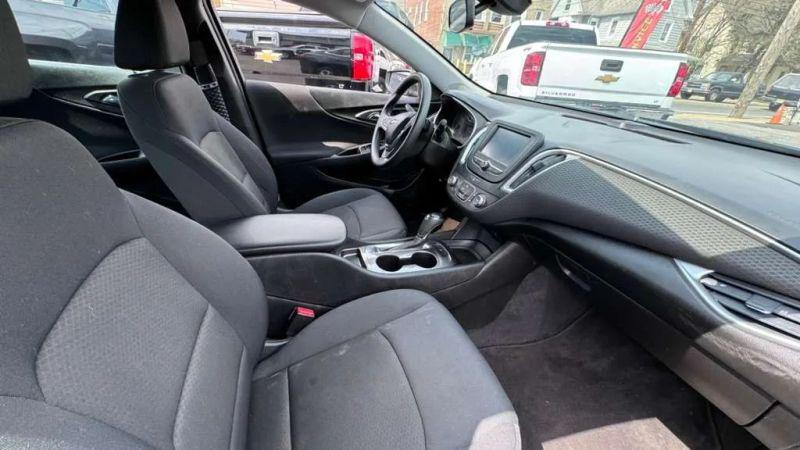 2017 Chevrolet Malibu 1FL