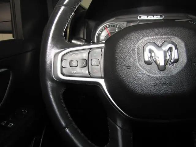2022 Ram 1500 Big Horn Crew Cab 4x4 5'7" Box