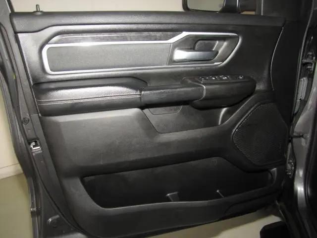 2022 Ram 1500 Big Horn Crew Cab 4x4 5'7" Box