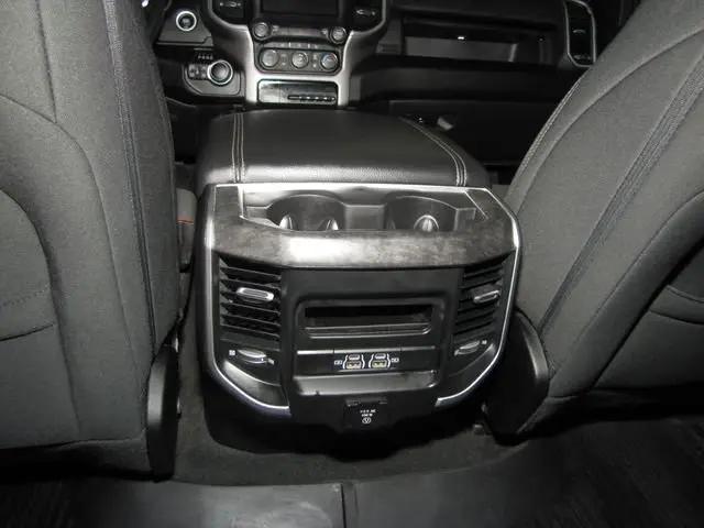 2022 Ram 1500 Big Horn Crew Cab 4x4 5'7" Box