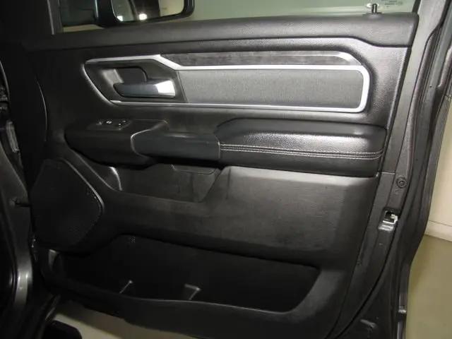 2022 Ram 1500 Big Horn Crew Cab 4x4 5'7" Box