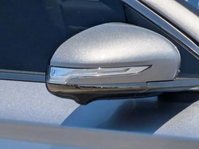 2023 Genesis G70 3.3T RWD