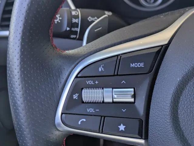 2023 Genesis G70 3.3T RWD