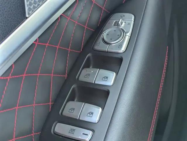 2023 Genesis G70 3.3T RWD