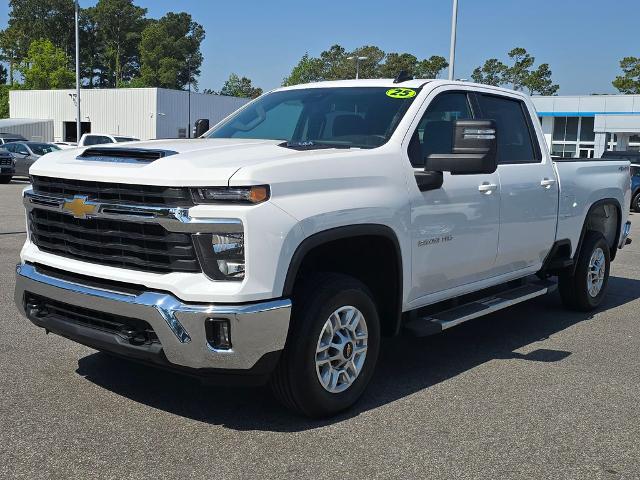2025 Chevrolet Silverado 2500HD 4WD Crew Cab Standard Bed LT