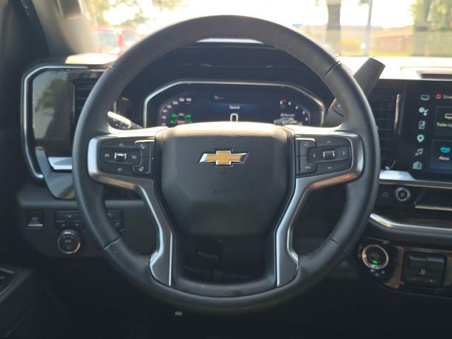 2025 Chevrolet Silverado 2500HD 4WD Crew Cab Standard Bed LT