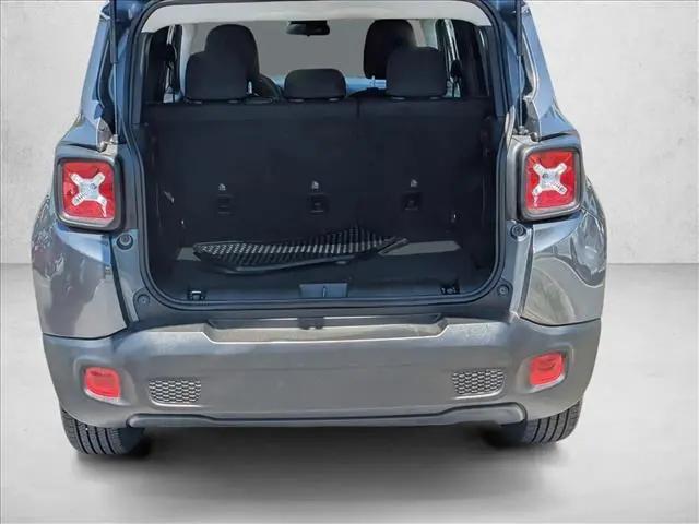 2023 Jeep Renegade Latitude 4x4