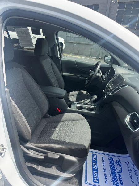 2022 Chevrolet Equinox FWD LT