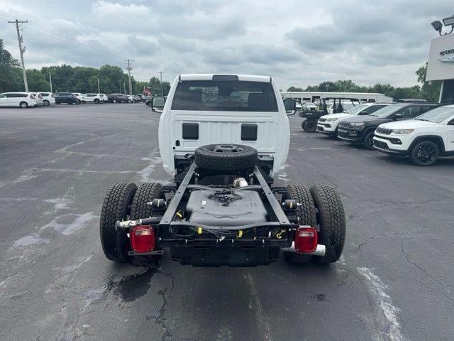 2026 RAM 3500 Chassis RAM 3500 TRADESMAN CHASSIS REGULAR CAB 4X4 60 CA