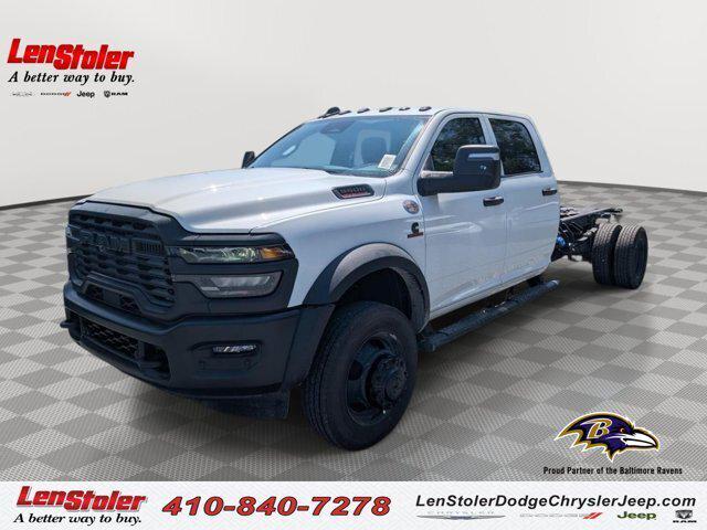 2026 RAM 5500 Chassis RAM 5500 TRADESMAN CHASSIS CREW CAB 4X4 84 CA