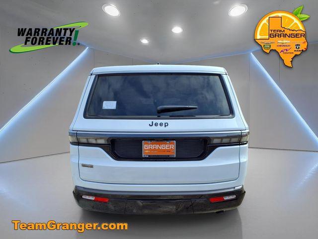 2026 Jeep Grand Wagoneer 4x2