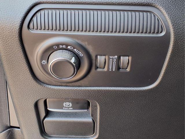 2026 Jeep Grand Wagoneer 4x2