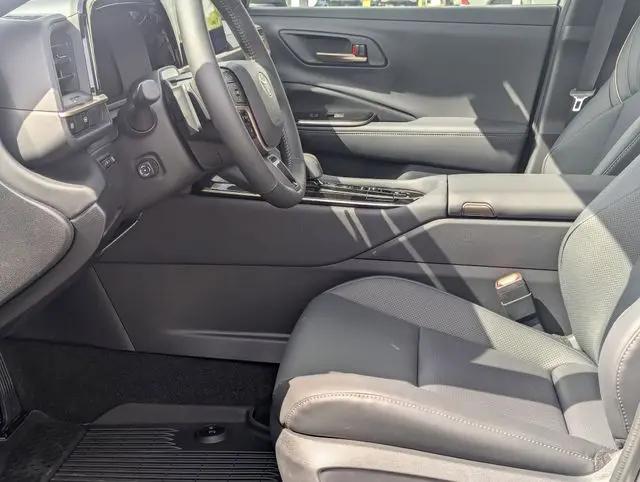 2026 Toyota Crown Platinum