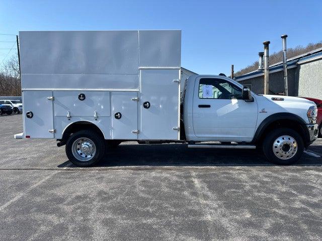 2024 RAM 5500 Chassis Tradesman/SLT 2024 RAM 5500 Chassis Tradesman/SLT