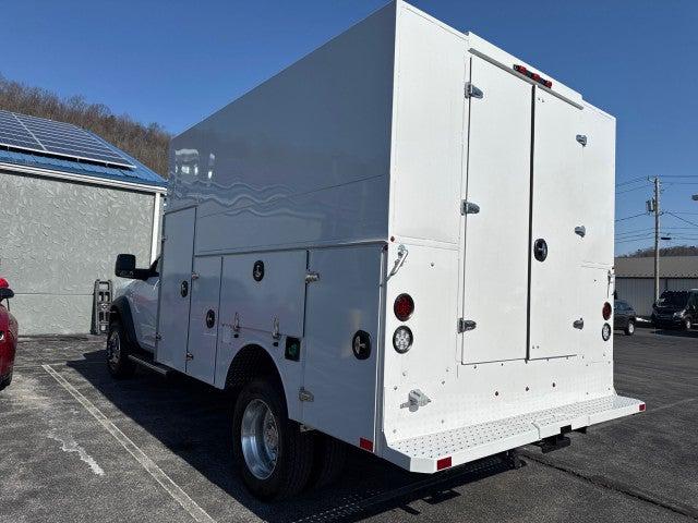 2024 Ram 5500 Tradesman/SLT